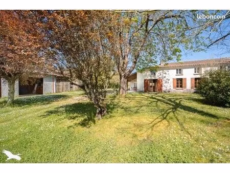 maison 6 pièces 134 m²