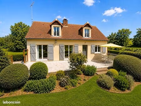 maison 5 pièces 180 m²