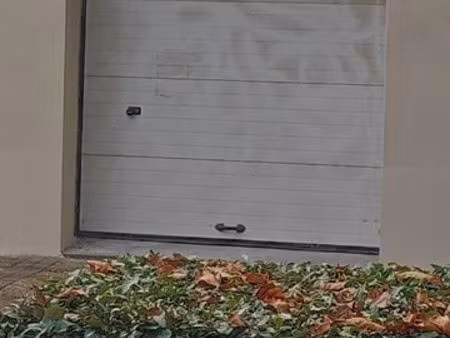 garage/box