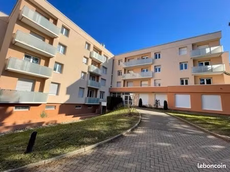 appartement 3 pièces 48 m²