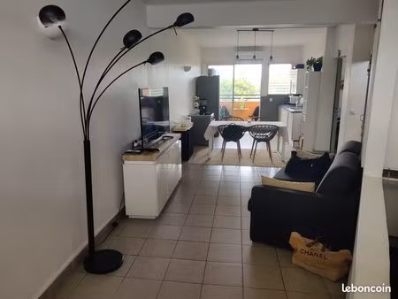 t2 au cœur de fort de france