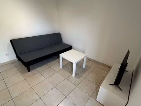 studio meublé
