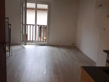 location quelques mois appartement non meublé