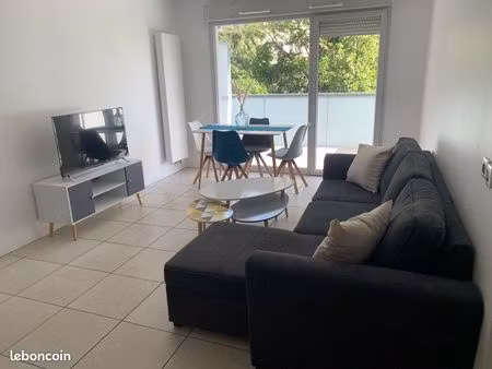 ? t3 meublé 58 m² – terrasse plein sud – métro d / tram t6 – grand parilly
