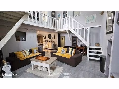 maison 6 pièces 161 m²