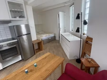 studio meublé 8 minutes rer