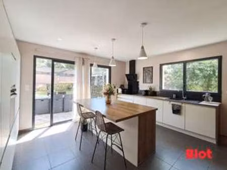 vente maison à miniac-morvan (35540) : à vendre / 137m² miniac-morvan