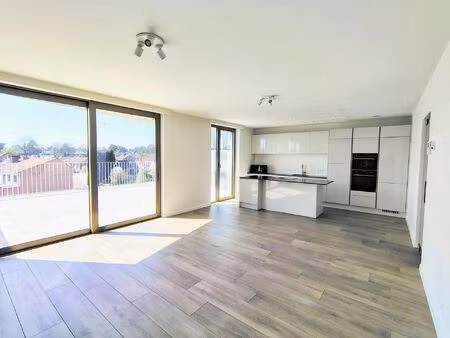 appartement à louer à jozef de keyzerstraat 10 wezembeek-oppem (vbe39879)