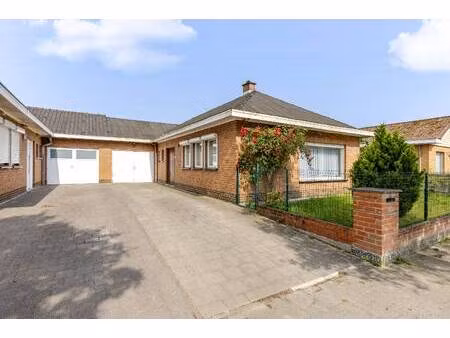 huis te koop in lievegem met 3 slaapkamers