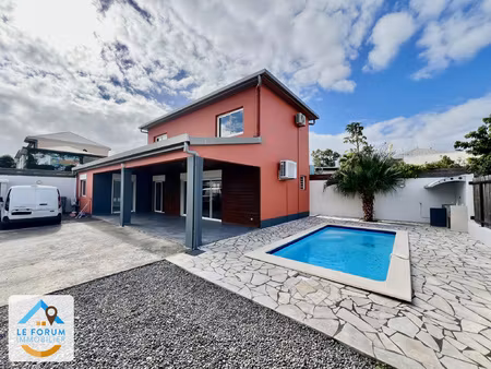 saint pierre 97410 - villa moderne - piscine - beaux volumes