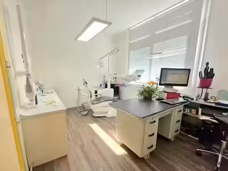 vente locaux professionnels 3 pièces 76 m² à bagnères-de-bigorre (65200)  110 000 €