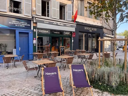 vente locaux professionnels 7 pièces 148 m² à nevers (58000)  210 000 €