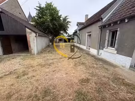 vente locaux professionnels 0 pièces 1300 m² à limeux (18120)  55 000 €