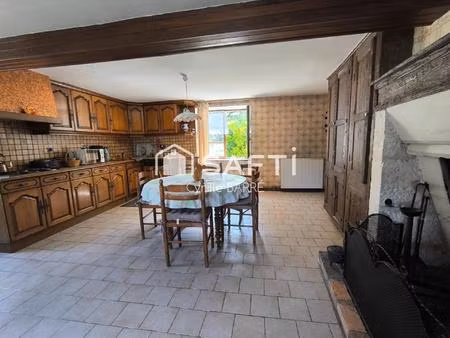 ferme du chateau de mainzac au porte de la dordogne