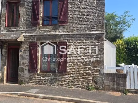 maison de ville avec dépendances neuves et terrain sans vis-à-vis – saint-mars-sur-colmont