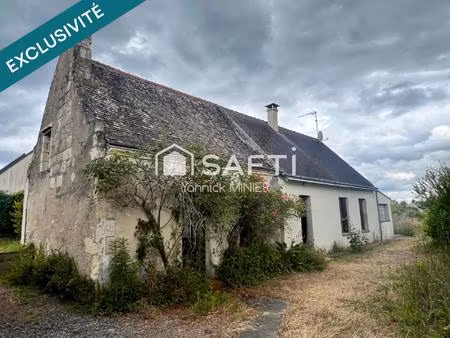 maison à fort potentiel  travaux à prévoir.