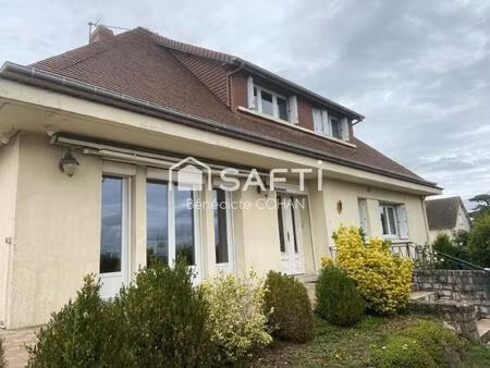 maison de maçon  4 chambres avec jardin