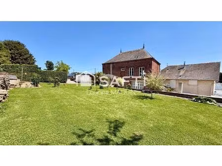 maison familiale au calme avec grand terrain - beau potentiel
