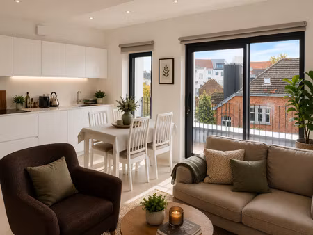 duplex à louer avec terrasse et 2 chambres   etterbeek (vbe39913)