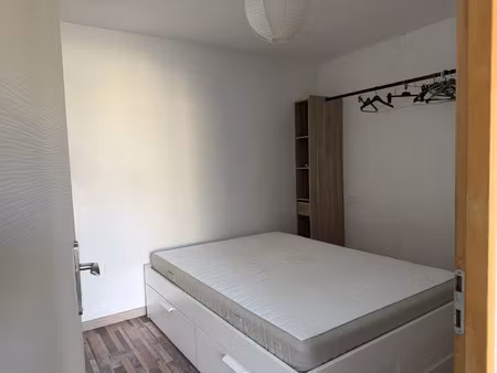chambre dans maison avec jardin en coloc - proche chu  bus et tram