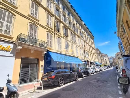 4 pieces - rue de paris