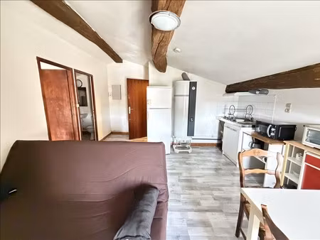 appartement - 2ème étage - 28 28 m2 - 2 pièces - meublé