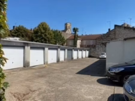 garage - agen centre -sécurisé