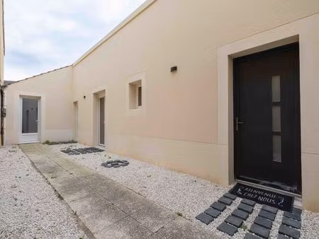 maison f6 192m2 - terrain 384m2.