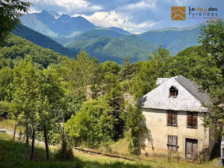 bâtisse à rénover potentiel de vue magnifique