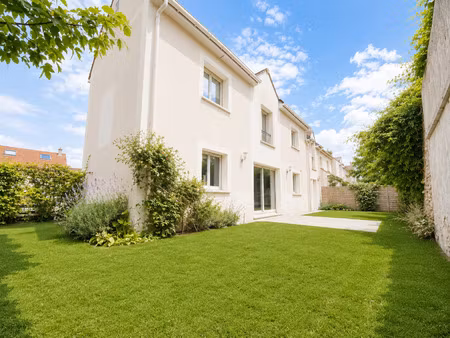 excluvisite plaisir – les gâtines – maison familiale 5 pièces – garage – jardin clos