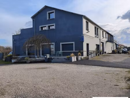 sully-sur-loire – un lieu de vie hors norme aux volumes except