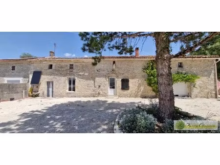 maison de village