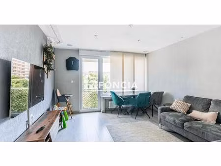 charmant trois pièces avec balcon et cave à metz