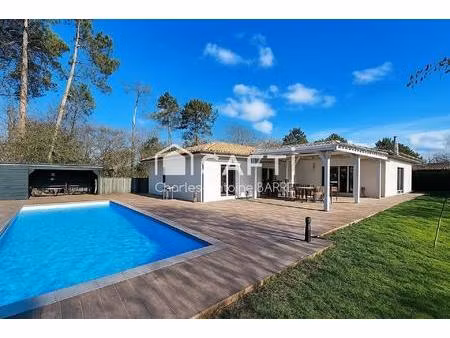 maison t5 avec piscine et dépendance