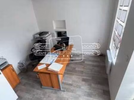 location bureaux et commerces à la chapelle basse mer (44450) : à louer / 60m² la chapelle