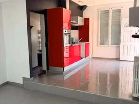 location maison à angers (49000) : à louer / 59m² angers