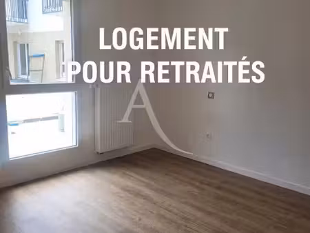 location appartement 2 pièces 40 m² à les sables-d'olonne (85100)  799 €