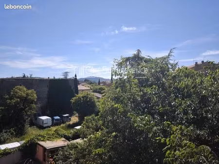 immeuble 13 pièces 293 m²
