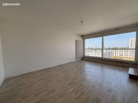 studio 1 pièce 36 m²