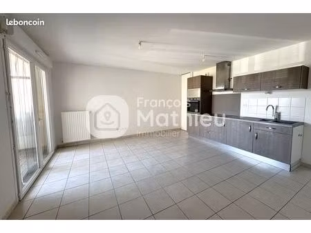 appartement 2 pièces 52 m²