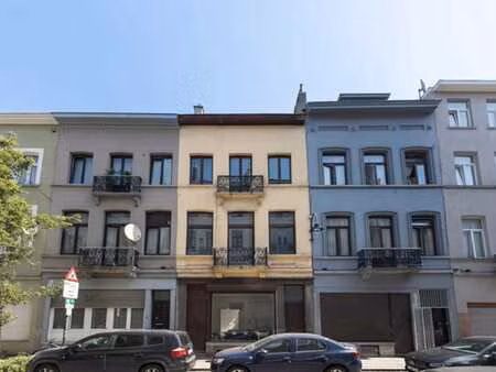 centre historique grande maison pour colloc 9 chambres 3 sdb