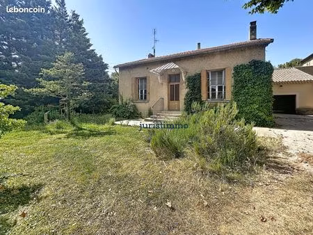 propriété 4 pièces 91 m²