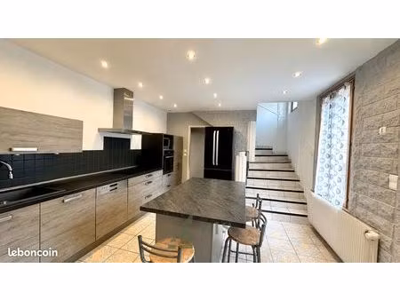 maison de ville 5 pièces 111 m²