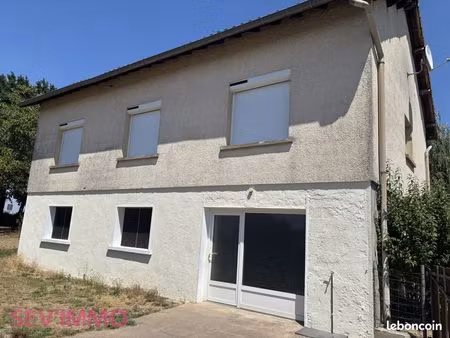 maison 8 pièces 158 m²