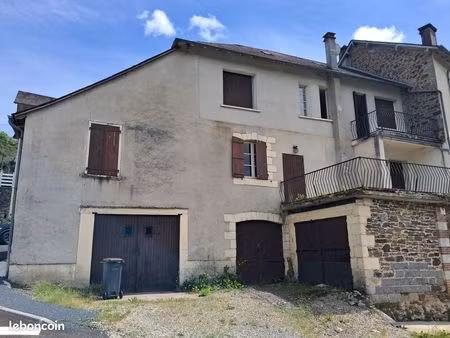 maison 7 pièces 140 m²
