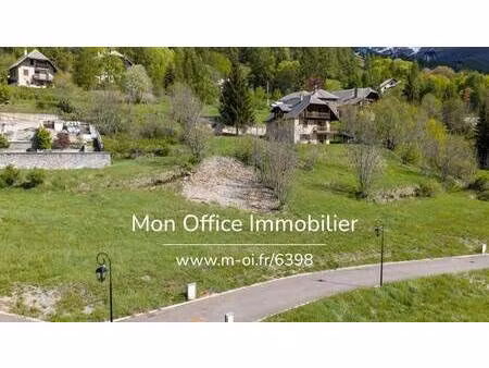 terrain constructible viabilisé à vendre