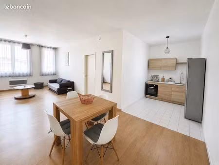 t2 meublé 53 m² – quartier saint-anne amiens