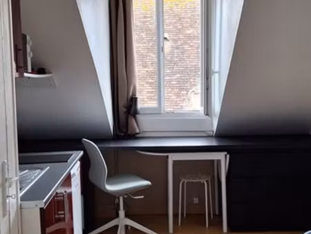 studio hyper centre - 13 m2