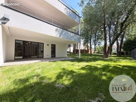 appartement 3 pièces 81 m²