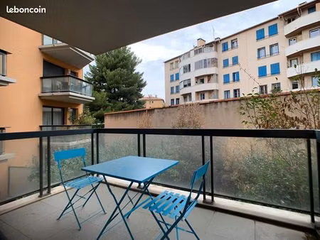 appartement 2 pièces 27 m²